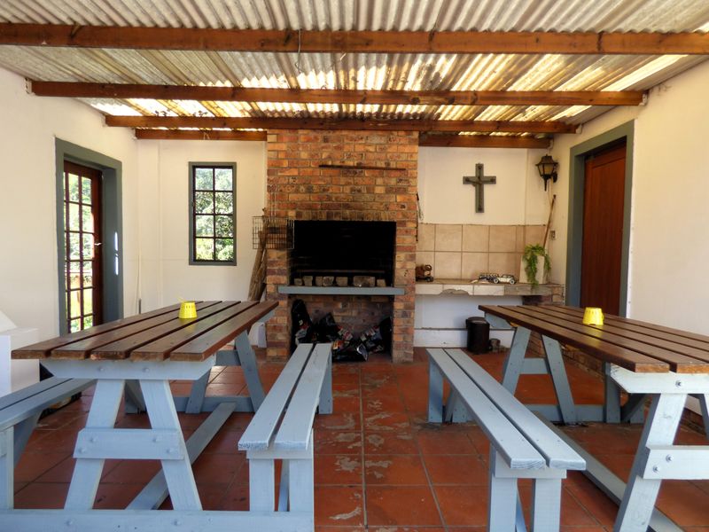 Unlock the Potential, Spacious Home Opposite the Golf Course In Port Alfred - Photo 5