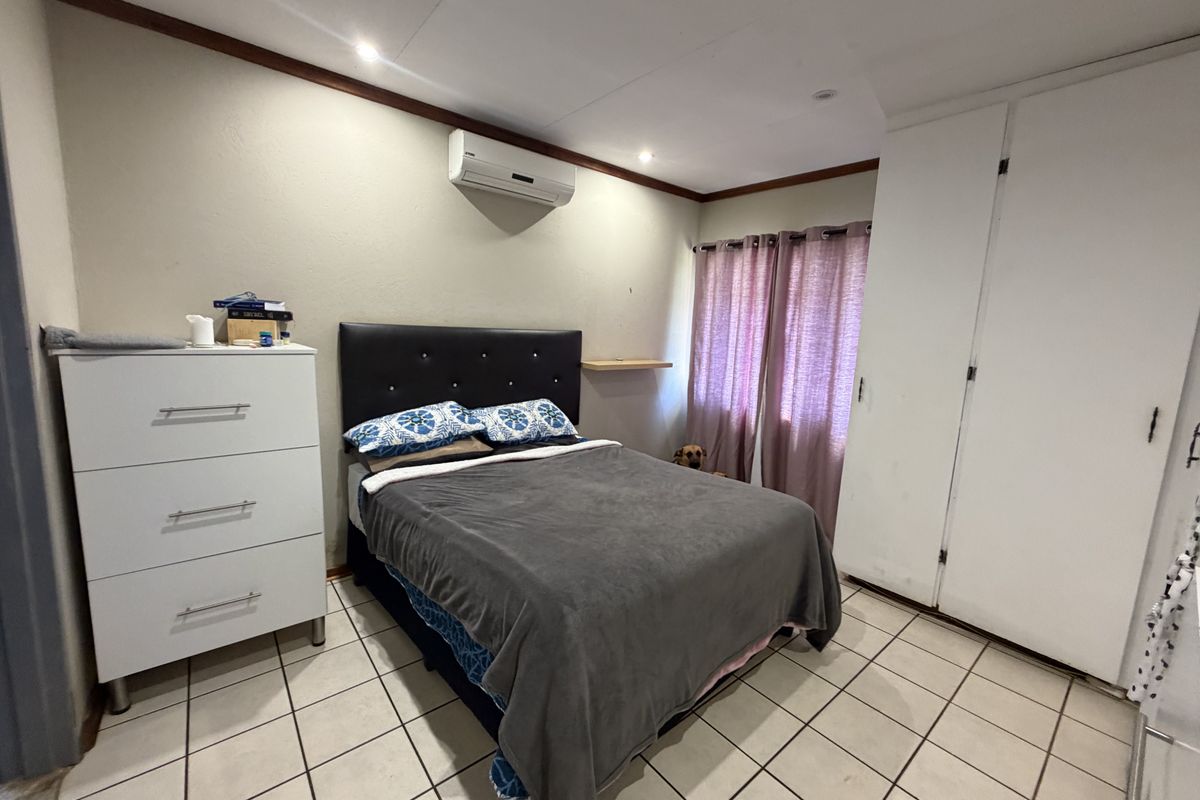 3 bedroom home for sale , in Louis Trichardt - Photo 5