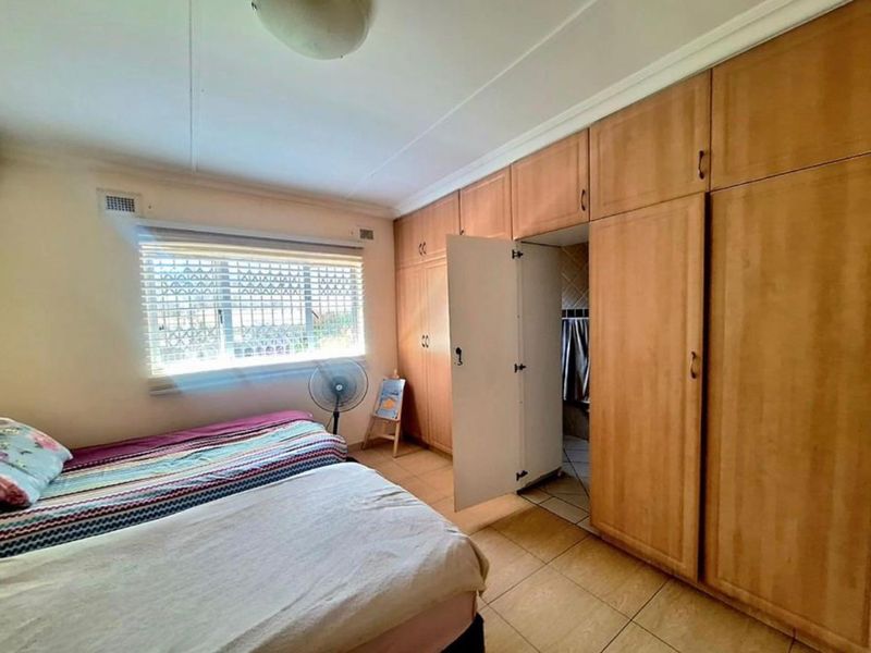 Modern Simplex Double Income Investment in a Quiet Cul-de-Sac - Photo 10