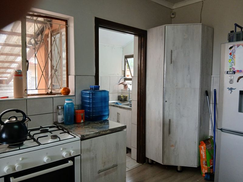 Safe, Spacious & Serene, - Photo 5