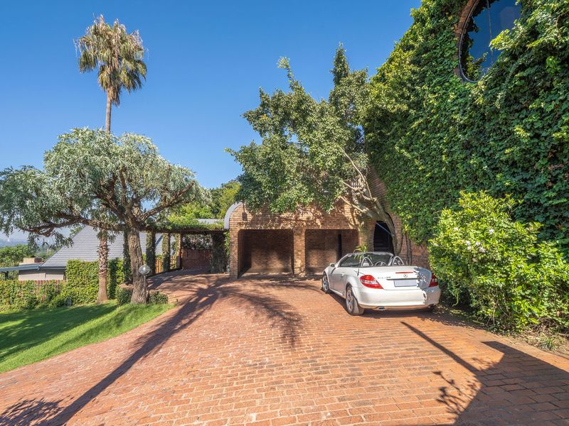 Unique 4-bedroom home for sale in Waverley. - Photo 9