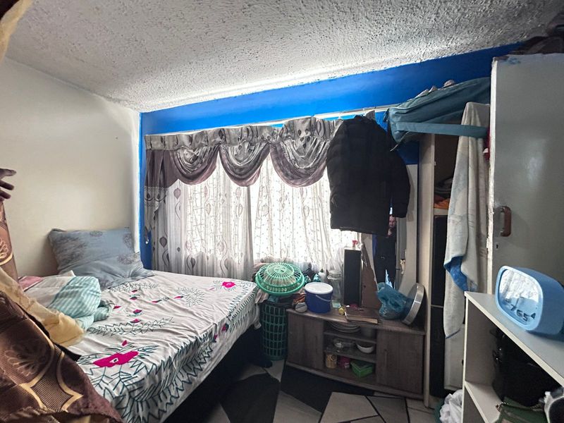 1-Bedroom Flat in Secure Southernwood Complex – Prime Location - Photo 3