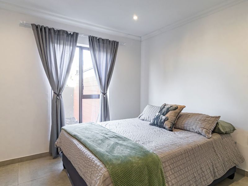 Saldanha - Ground floor unit in secure estate - Photo 7