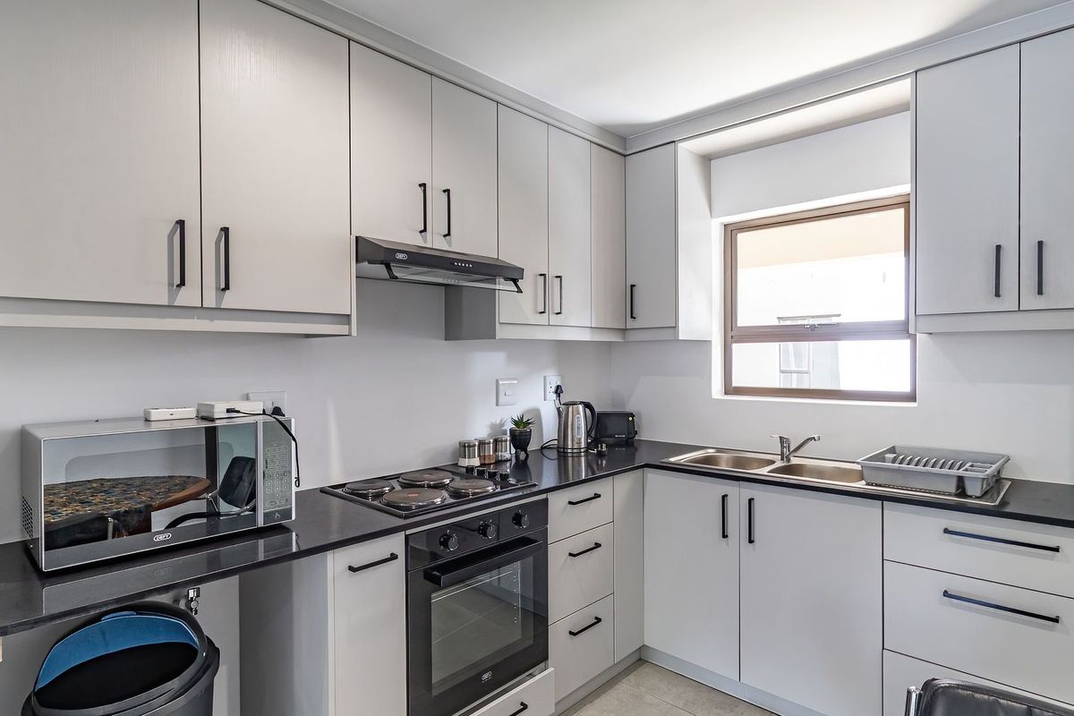 Saldanha - Ground floor unit in secure estate - Photo 2