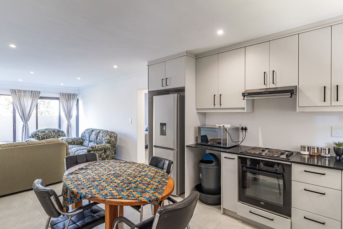 Saldanha - Ground floor unit in secure estate - Photo 3