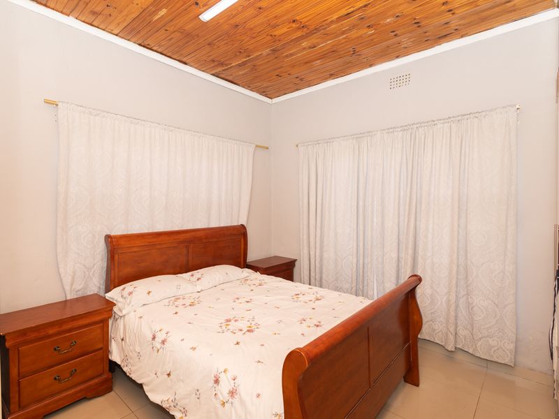 Spectacular 3 Bedroom Property For Sale In Ravenmead - Photo 7