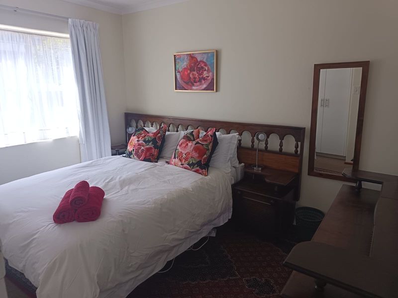 Furnished 2 Bedroom Apartment in Flamingo Park - Photo 6