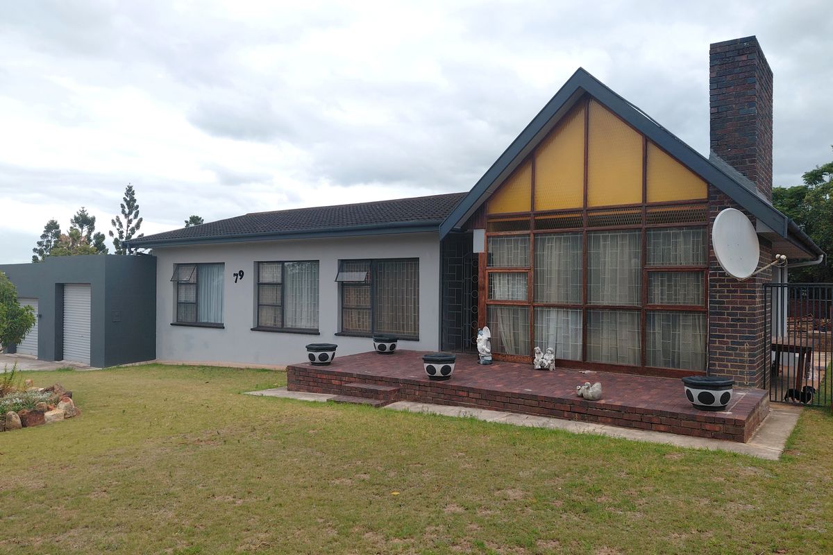 4 Bedroom 2 Bathroom House To Rent! - Photo 2