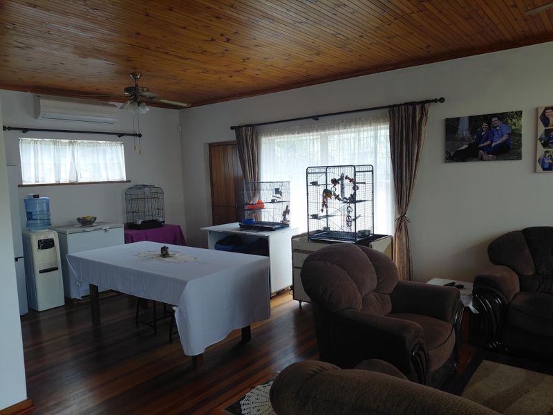 4 Bedroom 2 Bathroom House To Rent! - Photo 8