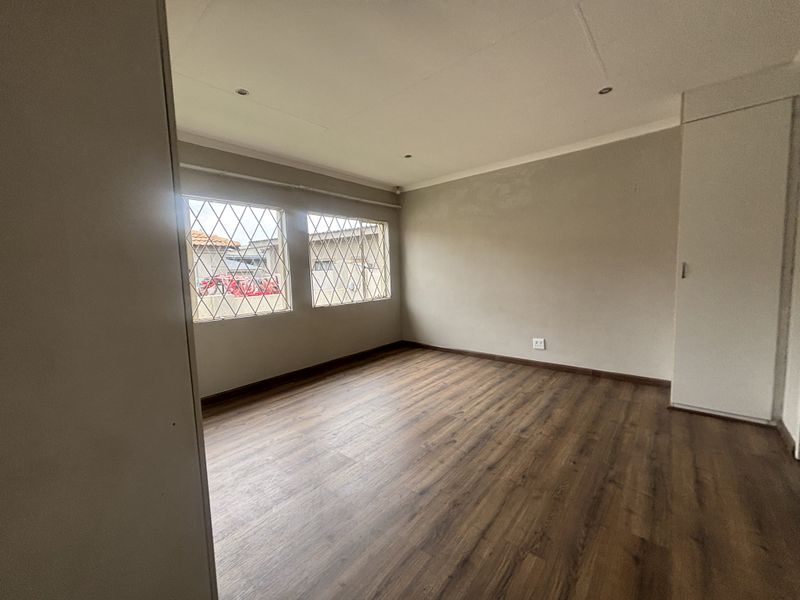 Tuscan Full Title For Sale - Photo 9