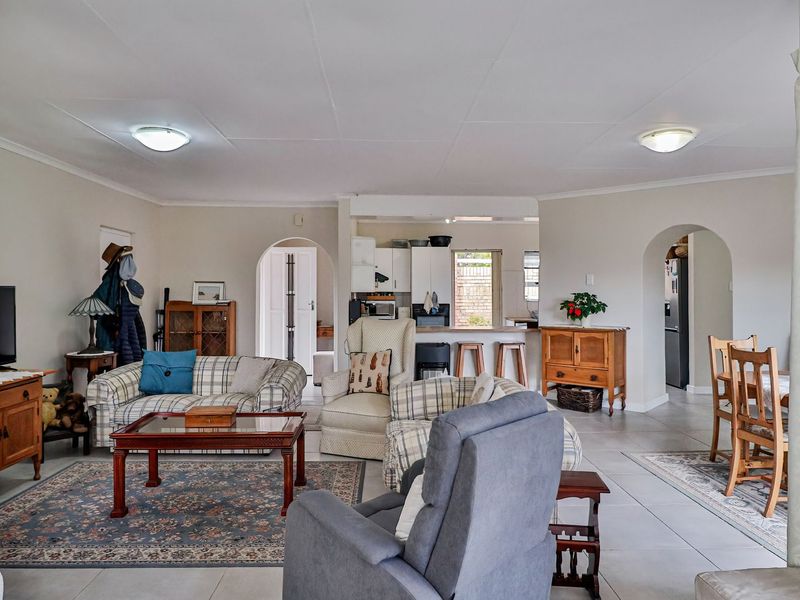 3 Bedroom town house - Lovemore Heights - Photo 10
