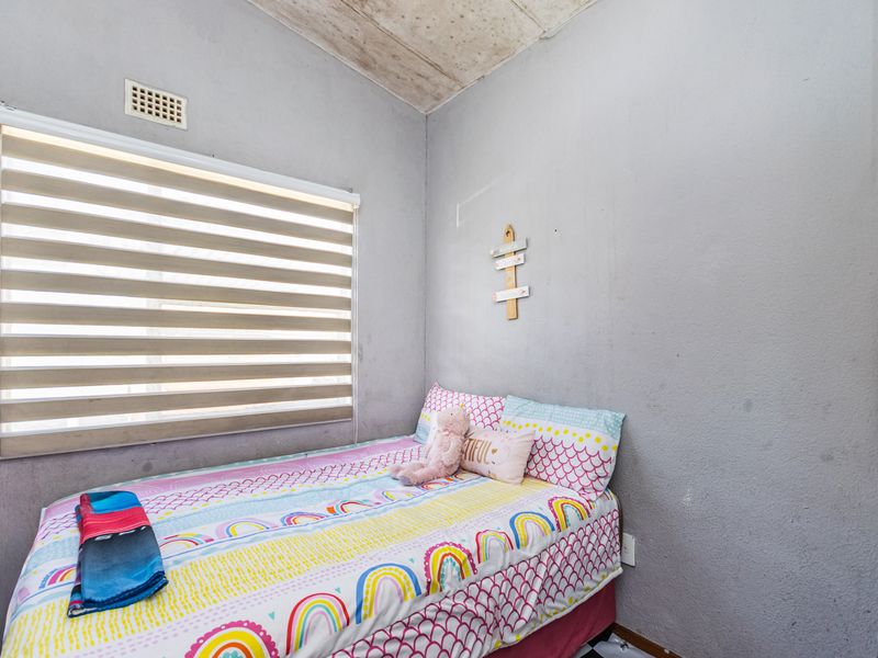 3 Bedroom Townhouse | Florida Roodepoort - Photo 9