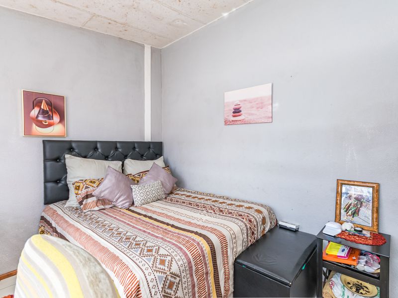 3 Bedroom Townhouse | Florida Roodepoort - Photo 10