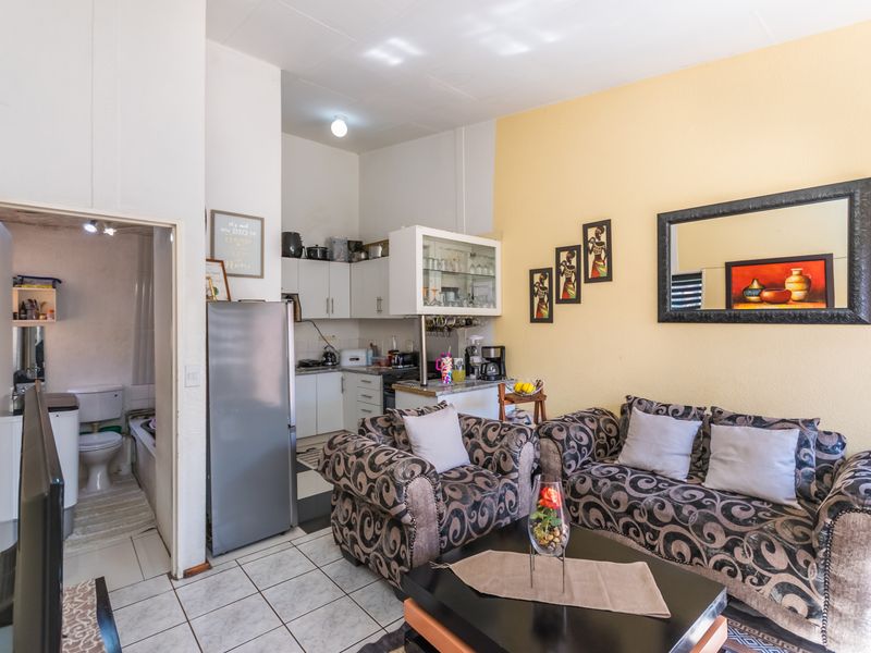 3 Bedroom Townhouse | Florida Roodepoort - Photo 3