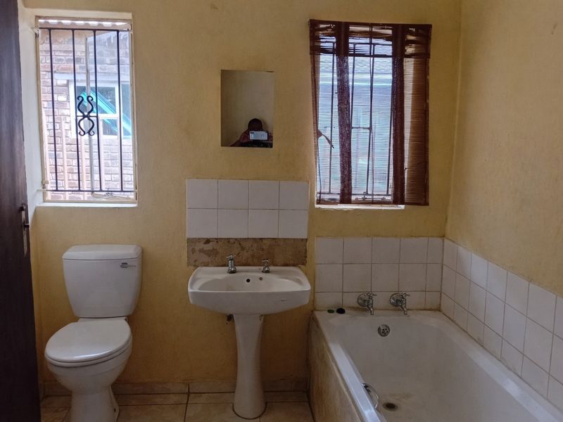 Three Bedroom House For Sale In Mmabatho - Photo 7