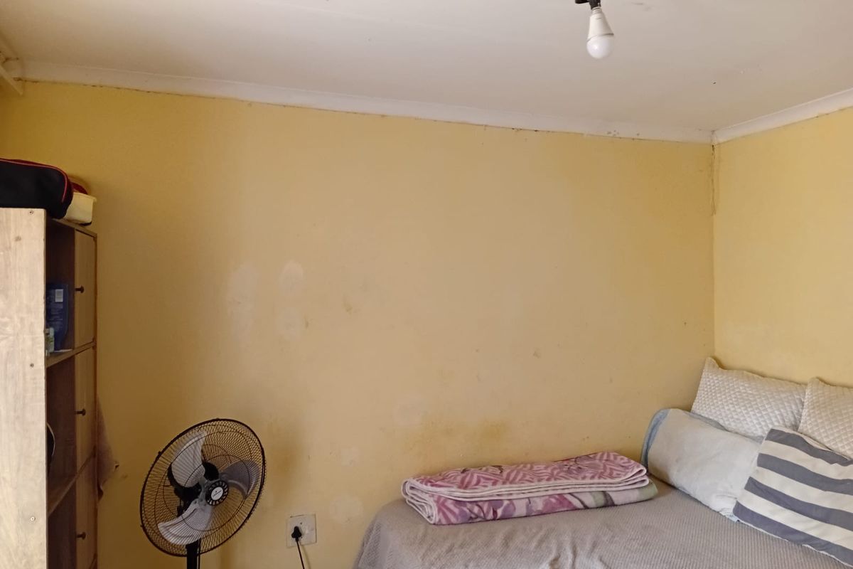 Three Bedroom House For Sale In Mmabatho - Photo 4