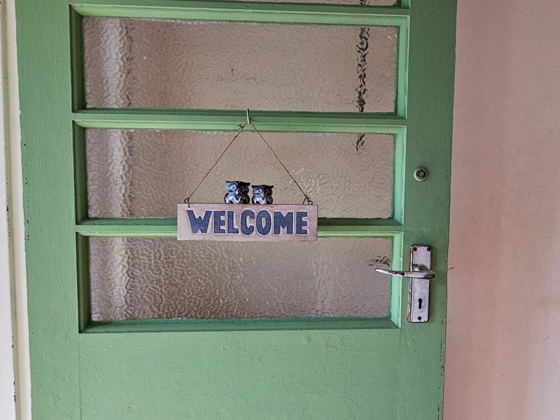 Riverfront 5-Bedroom Property with Business Potential in Central Swellendam - Photo 8