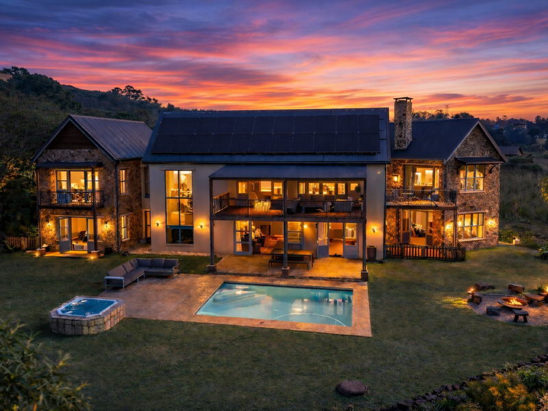 Contemporary Farmhouse in Gated Estate - Photo 2