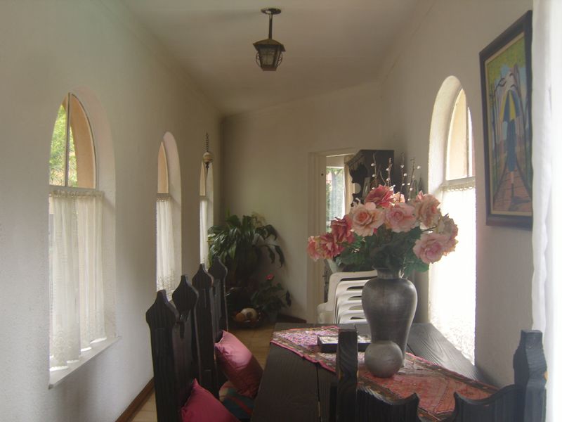 4 Bedroom Home Brackenhurst - Photo 9