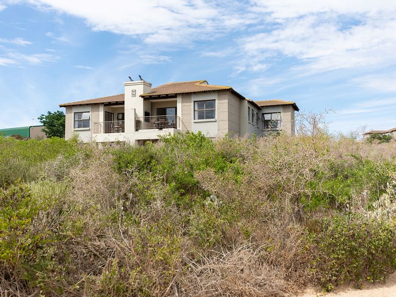 Walk to the Clubhouse, Golf and Padel, Apartment Living - Photo 7