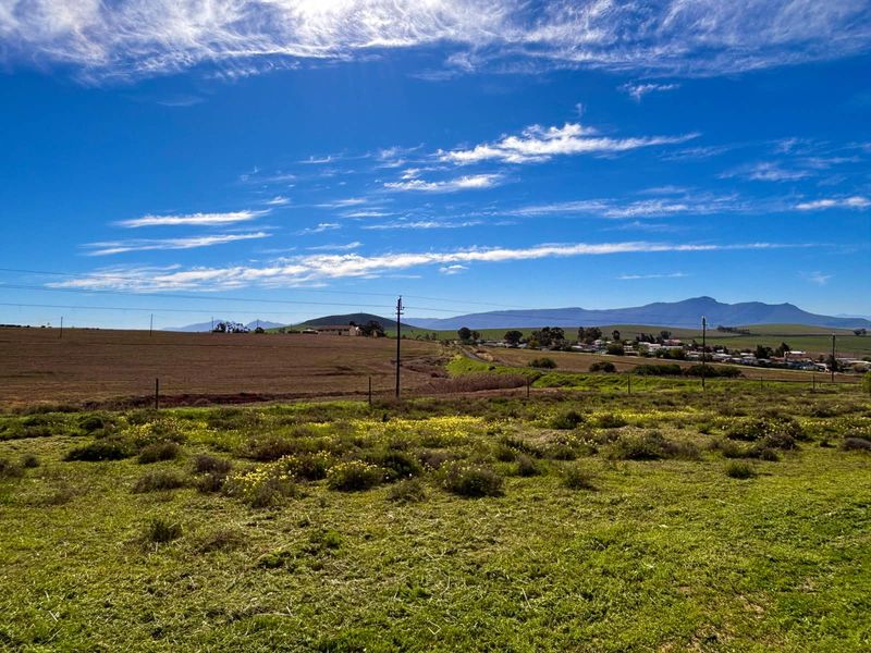 VACANT LAND Plus Borehole, Plus Eectricity, Plus Plans in a beautifull country setting! - Photo 3