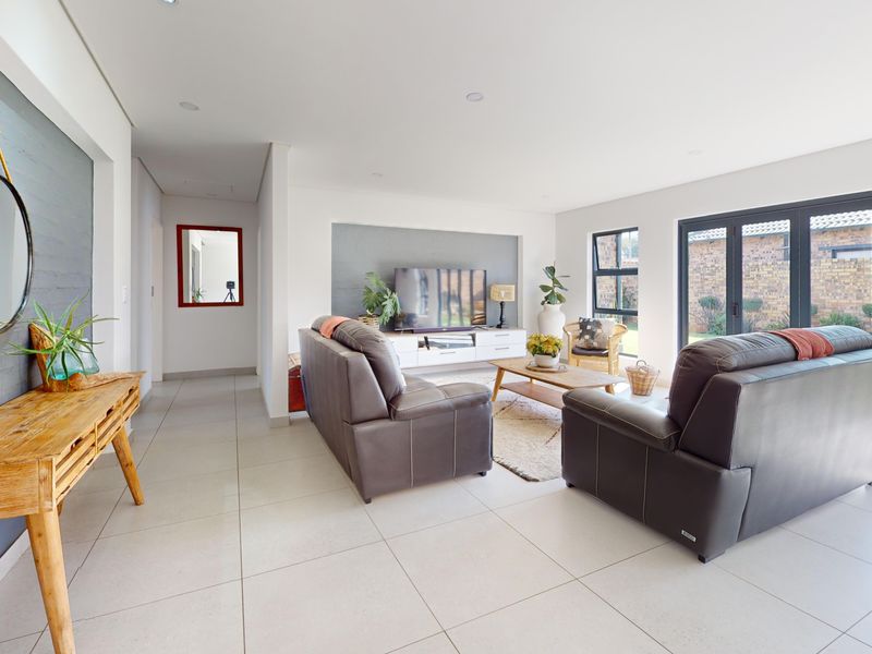 Ultra Modern Full Title Home Situated In Secure Complex! - Photo 9