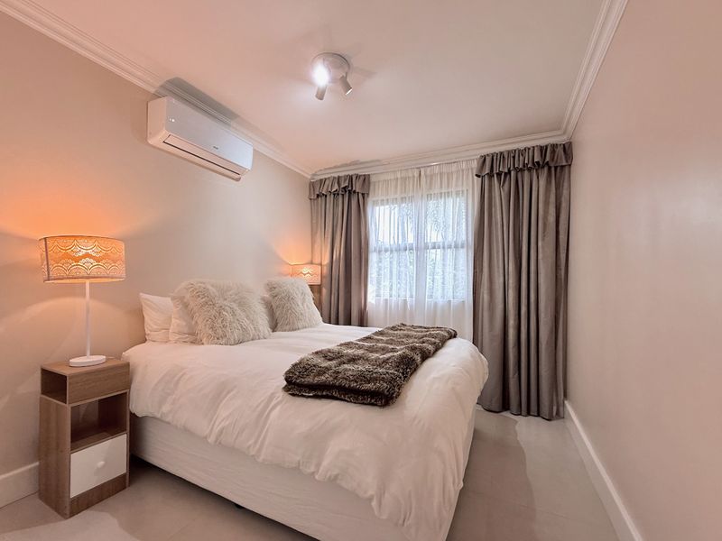 Modern Coastal Retreat - Photo 10