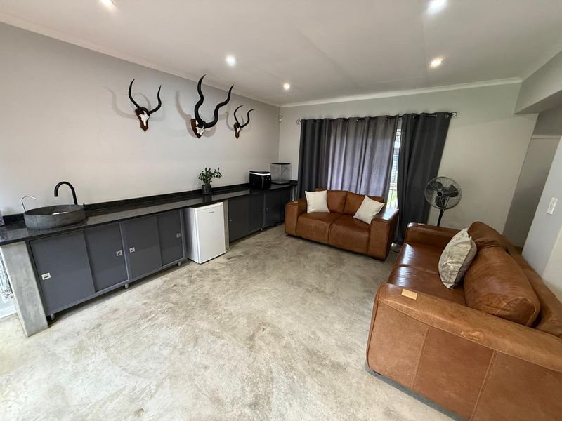 Spacious Family Home in Prime Bo-Dorp Location - Photo 6