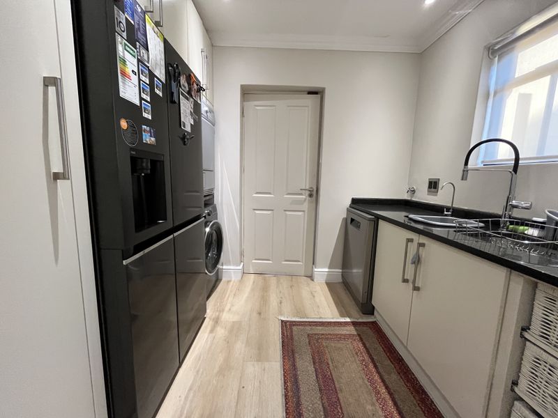 Fully Furnished Winter Rental in Atlantic Beach Estate | 1 May – 30 September - Photo 10