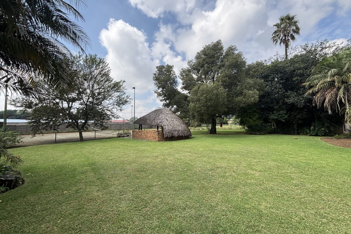 Discover an exceptional opportunity in the sought-after area of Bredell - Photo 4