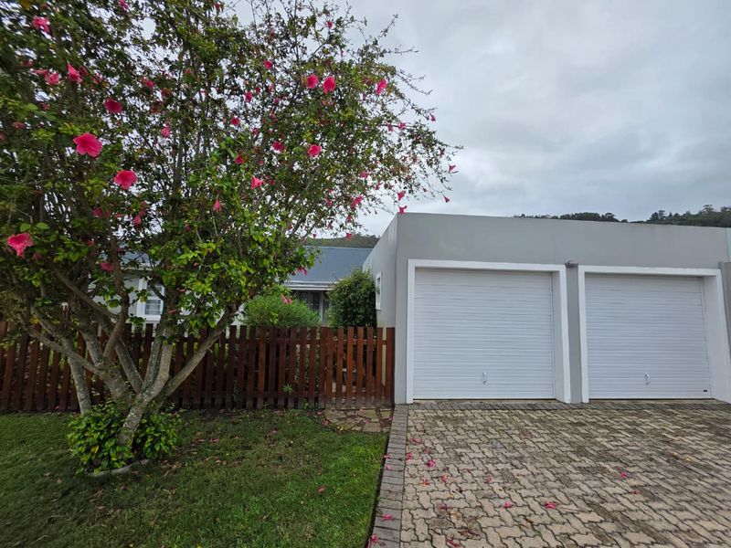 A Refined Coastal Retreat Offering Comfort, Security, and Effortless Living - Photo 2