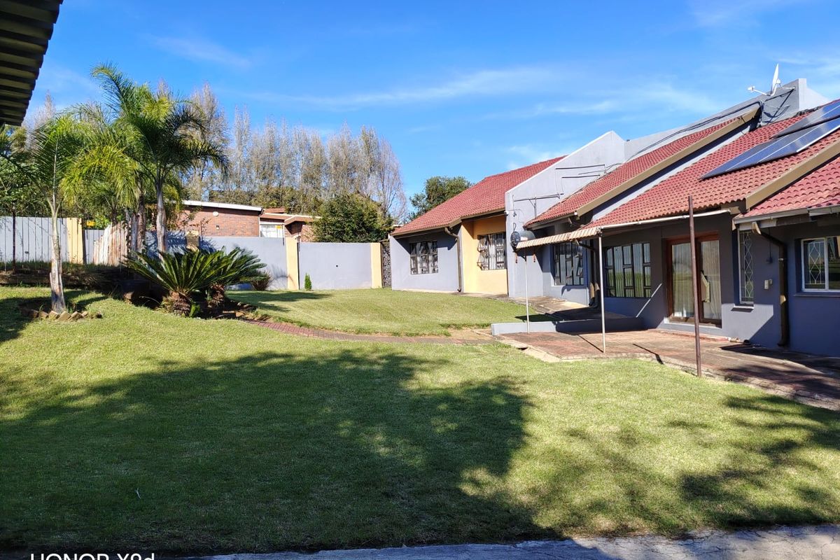 4 bedroom house for sale - Photo 4