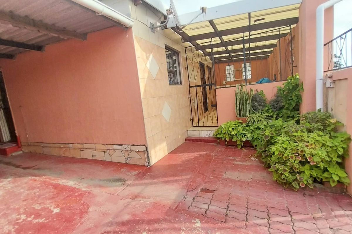 4 Bedroom house for sale in Buffalo Flats - Photo 4