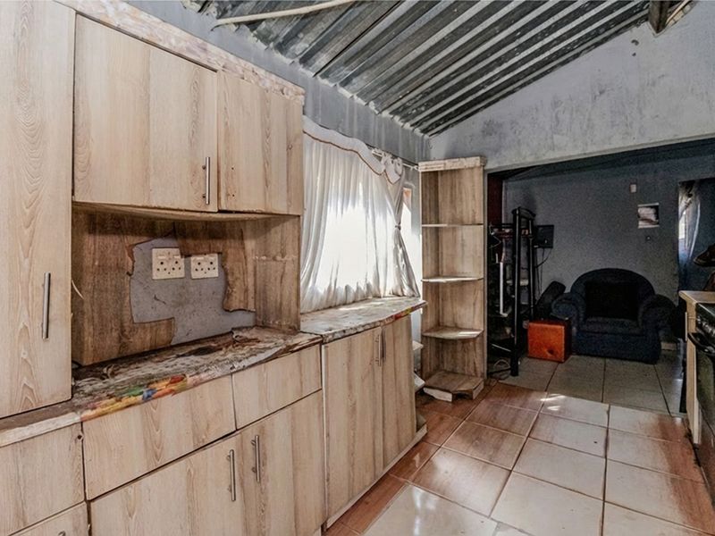 Calling All Investors - Photo 6