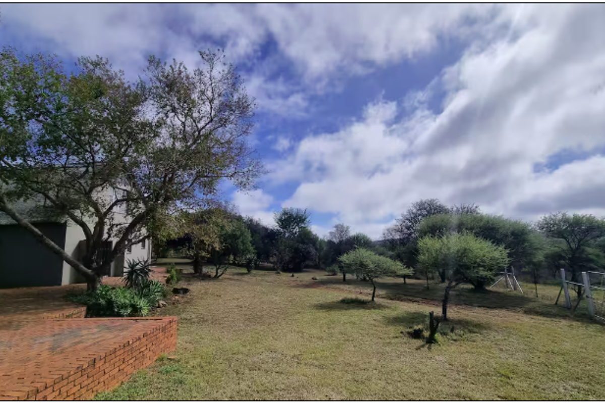 Excellent Game Farm and Lodge - Photo 2