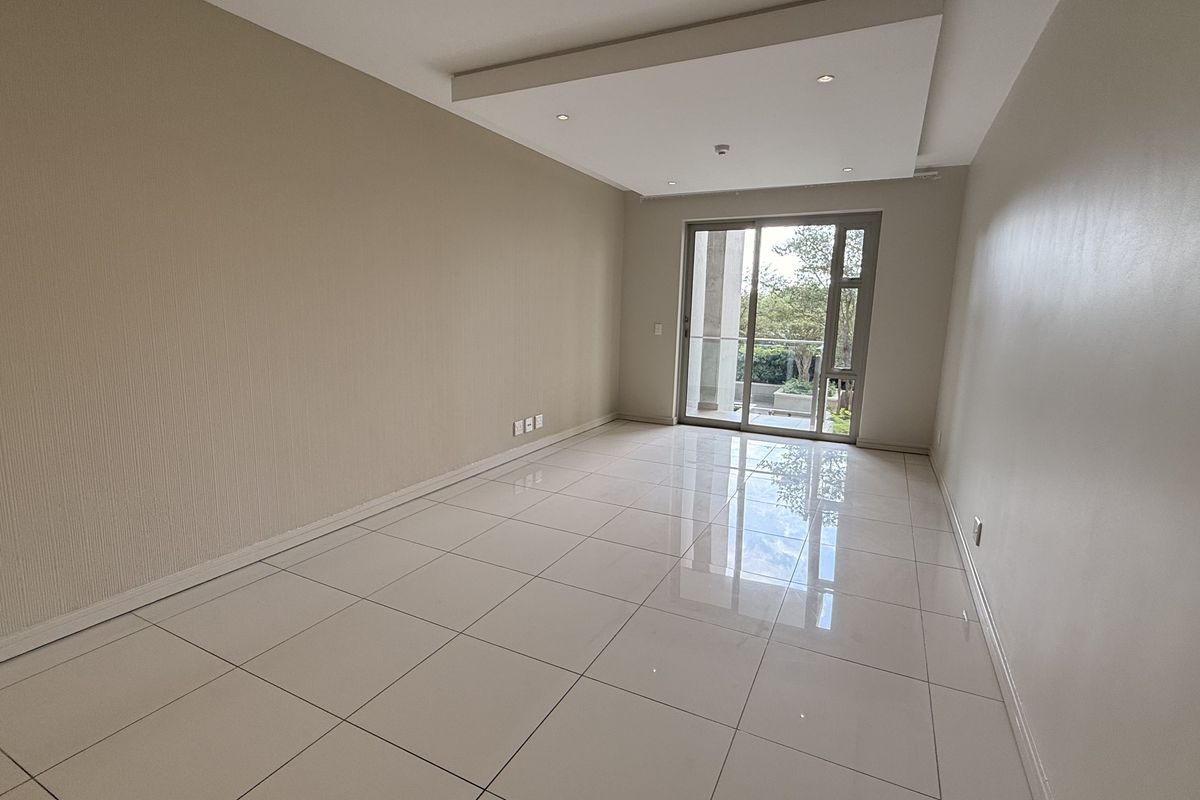 Modern Executive Living in the Heart of the City - Photo 4