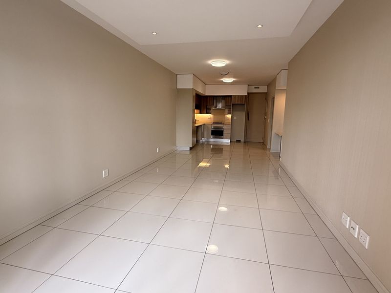 Modern Executive Living in the Heart of the City - Photo 5