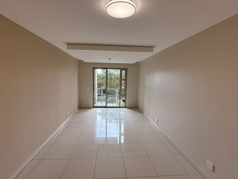 Modern Executive Living in the Heart of the City - Photo 3