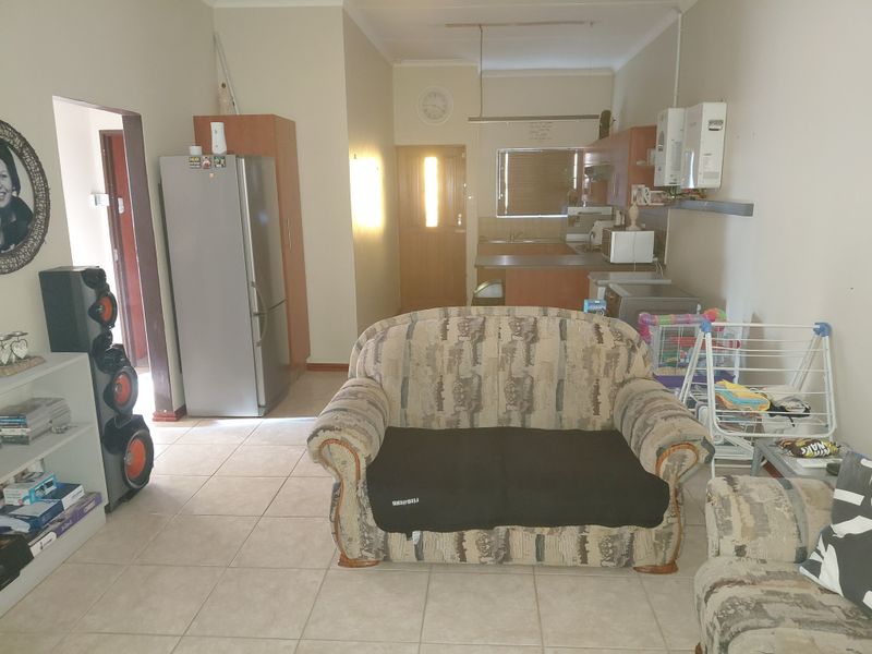 2 Bedroom apartment for sale! - Photo 8