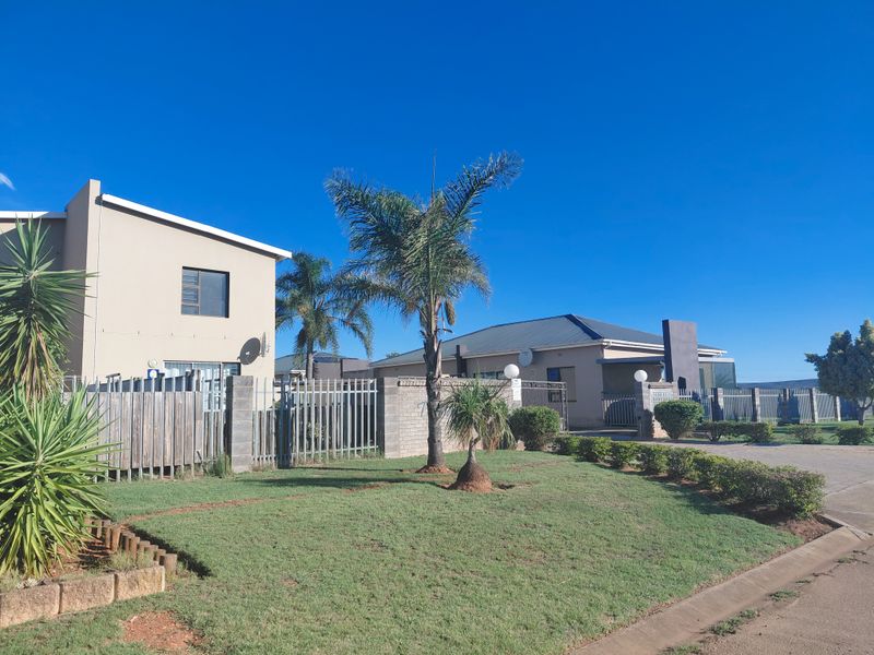 2 Bedroom apartment for sale! - Photo 2