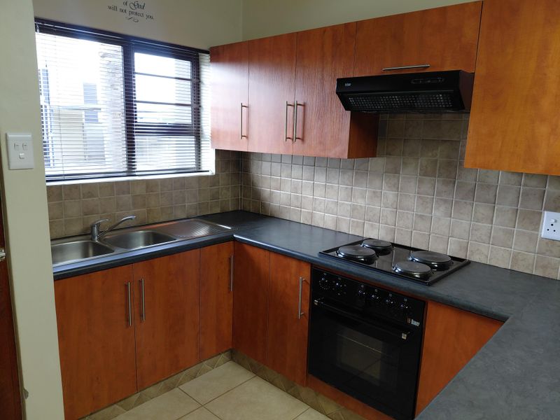 2 Bedroom apartment for sale! - Photo 6