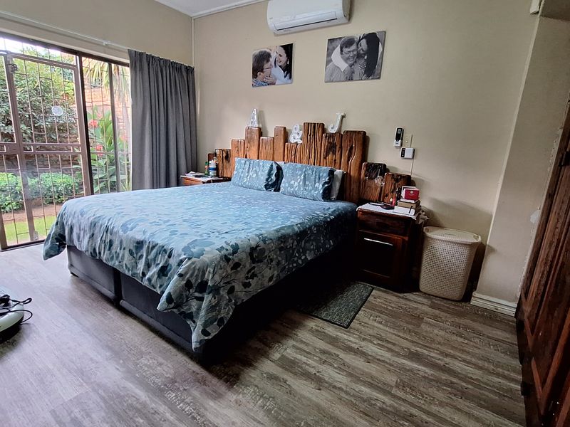 Beautiful townhouse - Photo 10