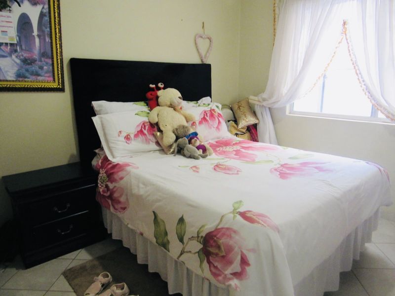 Modern 3-Bedroom Home in Secure Gated Community with Solar Geyser & CCTV - Photo 9