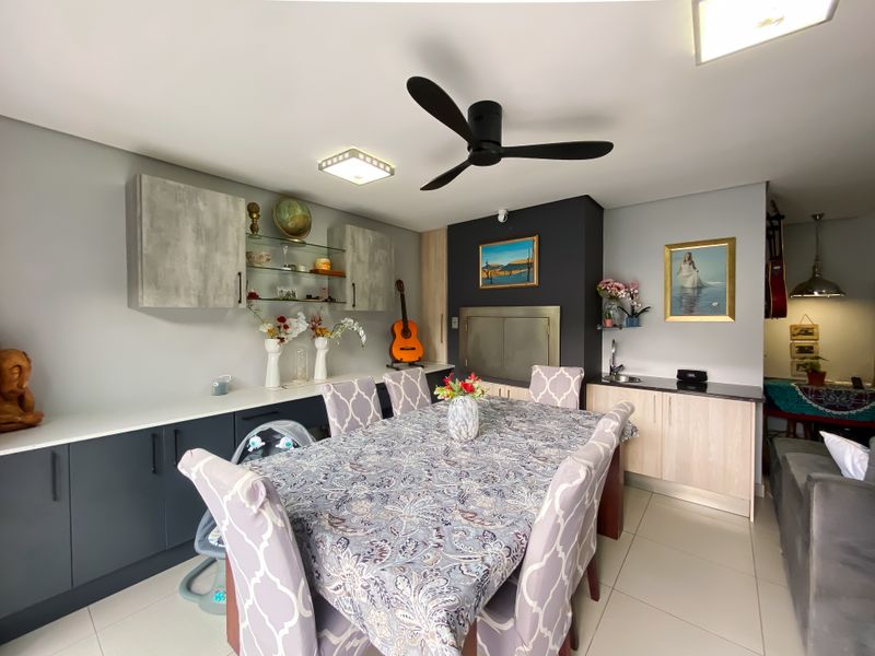 A Warm & Welcoming Family Haven - Photo 7