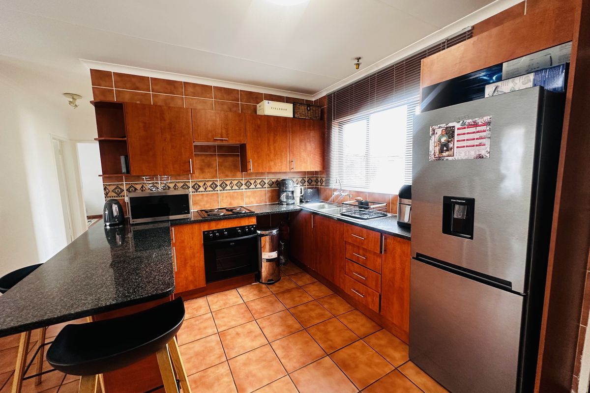 No Transfer Costs Payable! - Photo 2