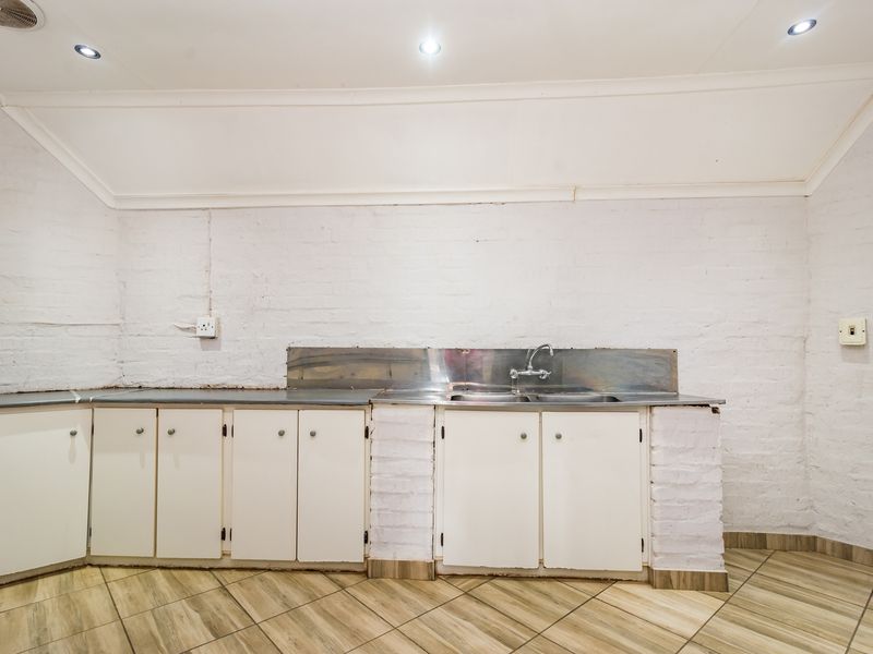 Fantastic Commercial and Investment Facility Ready for Usage!!! - Photo 10