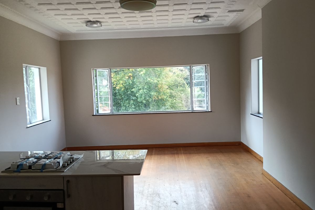 Charming, Fully renovated Apartment Close to Korsman’s Bird Sanctuary - Photo 4