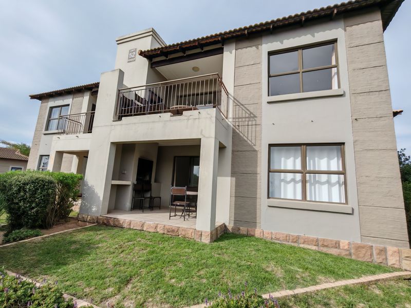 Ground-Floor Apartment in Langebaan Country Estate - Photo 2