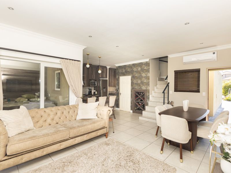 Modern Luxury and Effortless Living in Willow Creek Estate - Photo 5