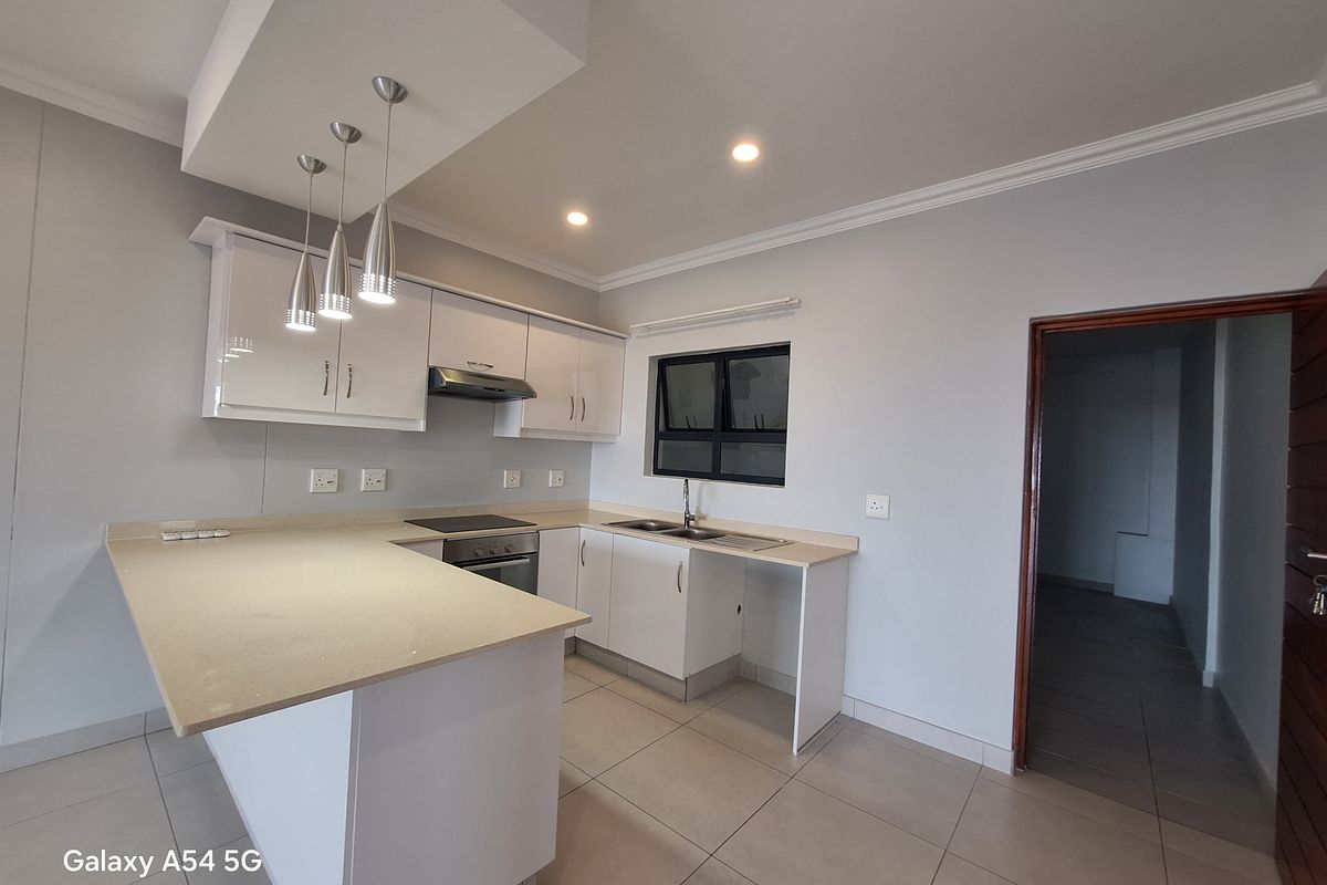 Penthouse with Exclusive Rooftop Garden - Photo 3